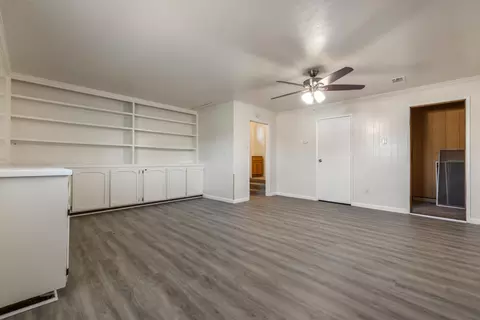 Living - 418 Lupton St, Manteca, CA 95337 photo 7 of 7
