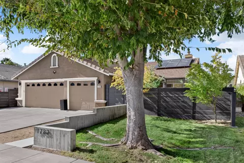 Exterior - 1733 Ray Wise Ln, Tracy, CA 95376 photo 3 of 15