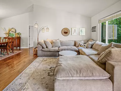 Living - 2843 Smith Flat School Rd, Placerville, CA 95667 photo 2 of 3