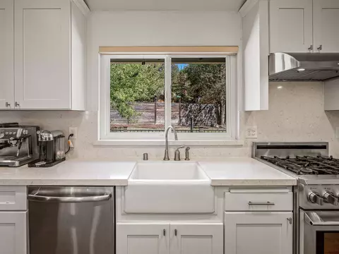Kitchen - 2843 Smith Flat School Rd, Placerville, CA 95667 photo 6 of 6