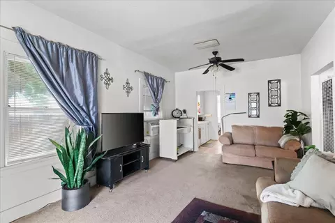 Entry Way - 328 2nd St, Ripon, CA 95366 photo 1 of 1