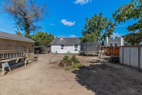 Exterior - 328 2nd St, Ripon, CA 95366 photo 11 of 11