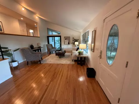 Entry Way - 3789 Northridge Dr, Concord, CA 94518 photo 1 of 2