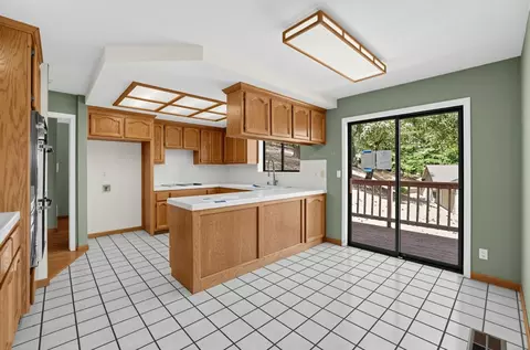 Kitchen - 2603 Cascade Trl, Cool, CA 95614 photo 6 of 7