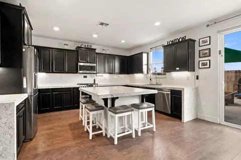 Kitchen - 1655 Cady Ln, Ripon, CA 95366 photo 1 of 8