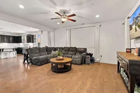Living - 1655 Cady Ln, Ripon, CA 95366 photo 1 of 3