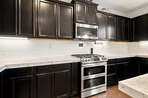 Kitchen - 1655 Cady Ln, Ripon, CA 95366 photo 2 of 8
