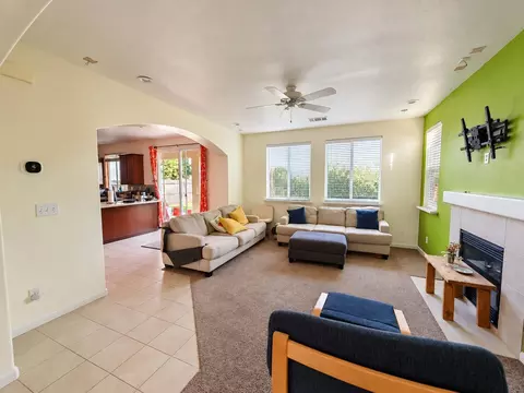 4325 Strathmore Pl, Merced, CA 95348 photo 3