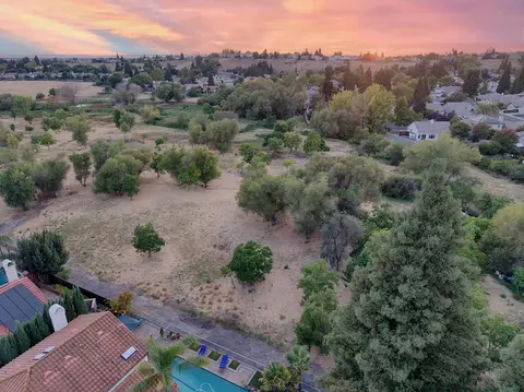 View/Area - 2615 Swindon Ct, Rocklin, CA 95765 photo 7 of 11