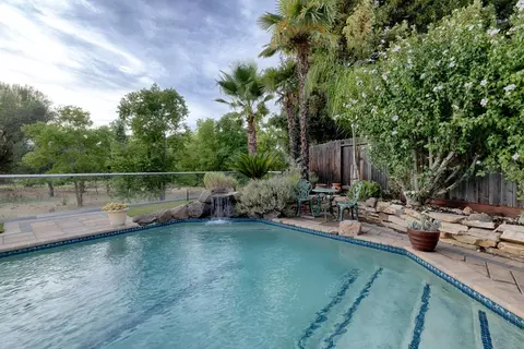 Exterior - 2615 Swindon Ct, Rocklin, CA 95765 photo 6 of 22