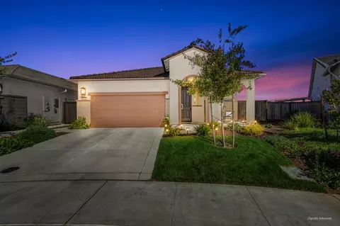 4520 Trout Lily Ln, Roseville, CA 95747