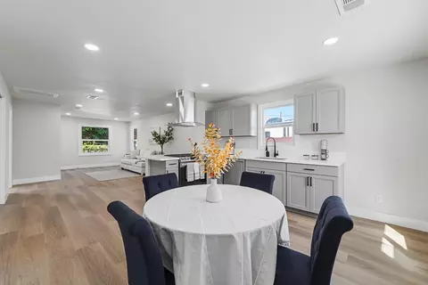 Dining - 208 A St, Empire, CA 95319 photo 1 of 2