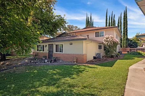 225 Mahan Ct #2, Roseville, CA 95678