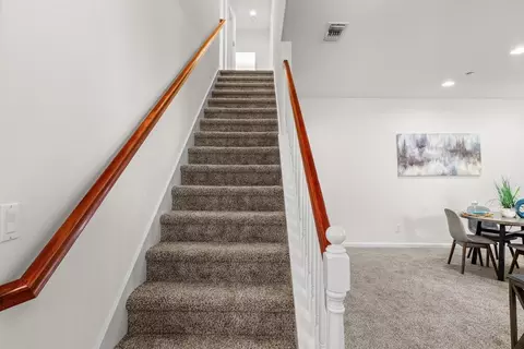 Entry Way - 1121 Andreas Ln, Tracy, CA 95376 photo 1 of 2