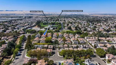View/Area - 1121 Andreas Ln, Tracy, CA 95376 photo 2 of 2