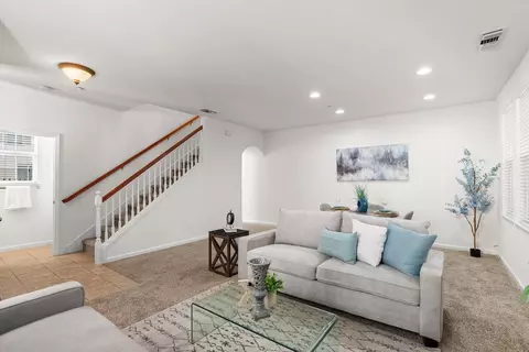 Living - 1121 Andreas Ln, Tracy, CA 95376 photo 4 of 5
