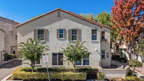 Exterior - 1121 Andreas Ln, Tracy, CA 95376 photo 1 of 9
