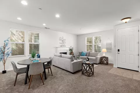 Living - 1121 Andreas Ln, Tracy, CA 95376 photo 2 of 5