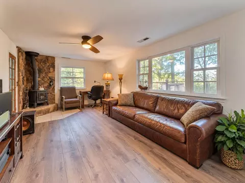 Living - 16419 Meadow Rd, Sutter Creek, CA 95685 photo 1 of 1