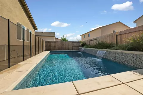 10947 Breezewood Way, Stockton, CA 95219