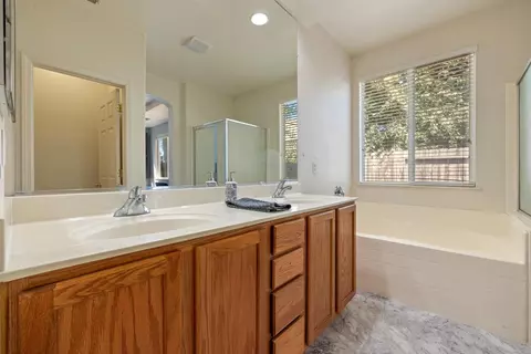 Entry Way - 1317 Derby Dr, Merced, CA 95348 photo 13 of 13