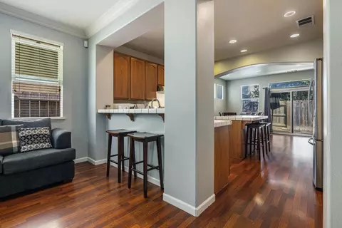 Entry Way - 1317 Derby Dr, Merced, CA 95348 photo 3 of 13