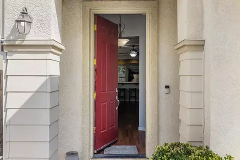 Entry Way - 1317 Derby Dr, Merced, CA 95348 photo 1 of 13