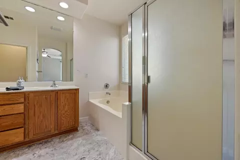 Bath - 1317 Derby Dr, Merced, CA 95348 photo 3 of 3