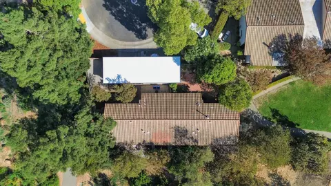 View/Area - 2542 Overhill Ln, Davis, CA 95616 photo 1 of 3