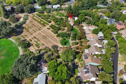 View/Area - 2542 Overhill Ln, Davis, CA 95616 photo 3 of 3