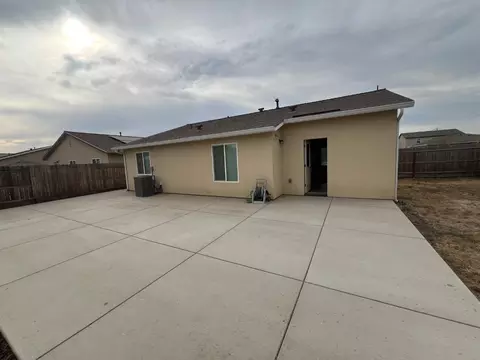 Exterior - 785 Dean Ct, Merced, CA 95341 photo 4 of 4