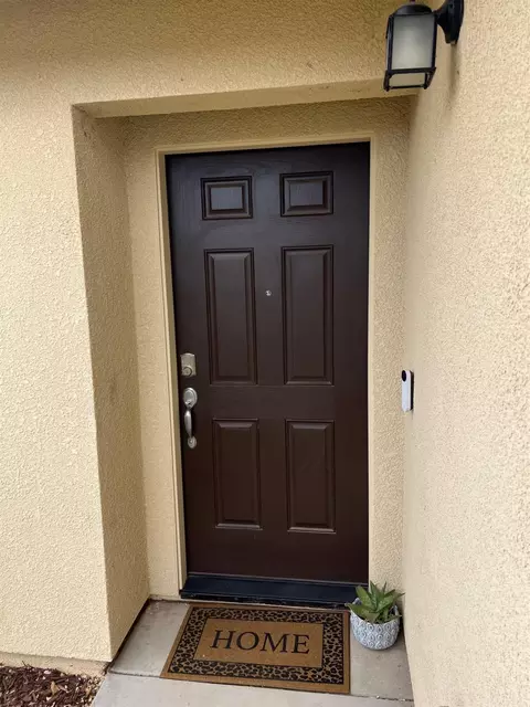 Entry Way - 785 Dean Ct, Merced, CA 95341 photo 1 of 1