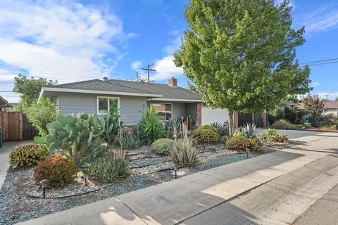 Exterior - 541 S Rose St, Lodi, CA 95240 photo 3 of 14