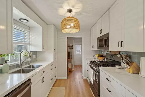 Kitchen - 541 S Rose St, Lodi, CA 95240 photo 1 of 4