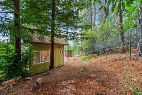 Exterior - 13748 Marin Pl, Grass Valley, CA 95949 photo 5 of 8