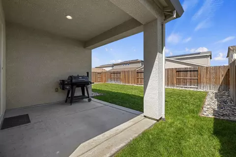 Exterior - 3359 Inca St, Manteca, CA 95337 photo 5 of 8