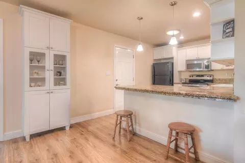 Kitchen - 3330 Meadow Ct, Rescue, CA 95672 photo 2 of 3
