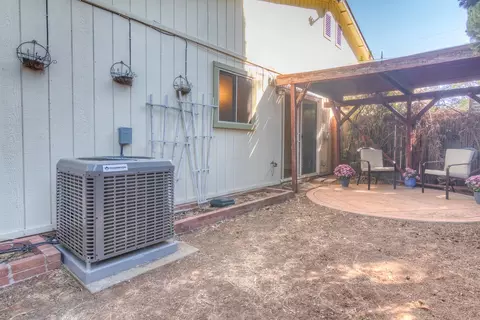 Exterior - 3330 Meadow Ct, Rescue, CA 95672 photo 4 of 9
