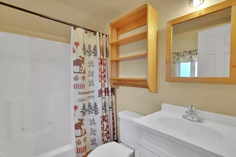 Bath - 2268 Madrone St, Sutter, CA 95982 photo 8 of 8