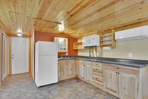 Kitchen - 2268 Madrone St, Sutter, CA 95982 photo 8 of 8