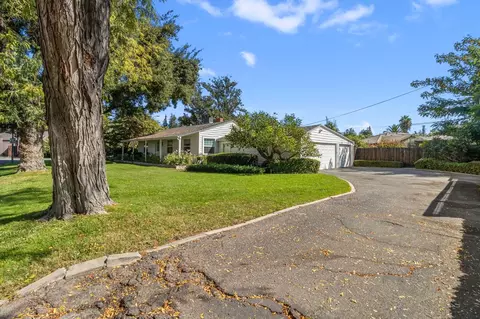 Exterior - 1212 Brady Ave, Modesto, CA 95350 photo 7 of 15