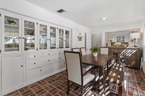 Dining - 1212 Brady Ave, Modesto, CA 95350 photo 3 of 3