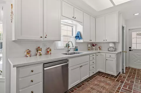 Kitchen - 1212 Brady Ave, Modesto, CA 95350 photo 4 of 4