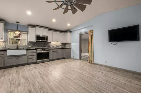 Kitchen - 4707 Peace Trl, Placerville, CA 95667 photo 9 of 12