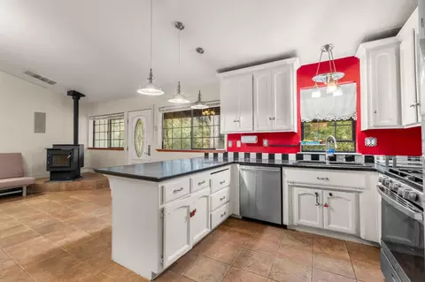 Kitchen - 4707 Peace Trl, Placerville, CA 95667 photo 3 of 12