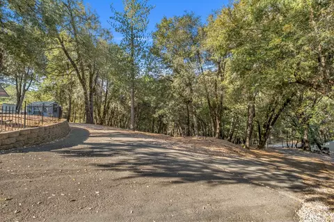 Exterior - 4707 Peace Trl, Placerville, CA 95667 photo 18 of 24