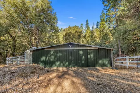 Exterior - 4707 Peace Trl, Placerville, CA 95667 photo 19 of 24