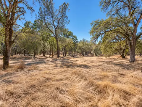 1001 Old Airport, Auburn, CA 95603