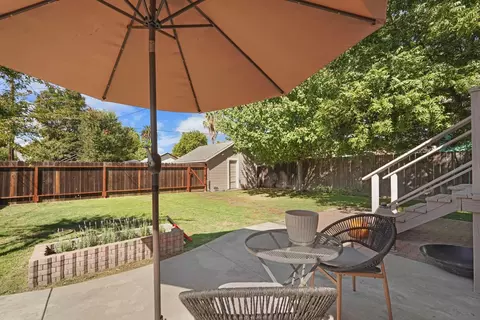 Exterior - 237 S Pleasant Ave, Lodi, CA 95240 photo 4 of 13
