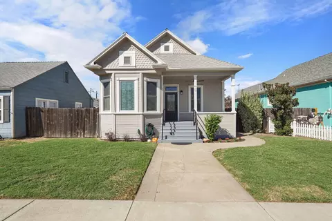 Exterior - 237 S Pleasant Ave, Lodi, CA 95240 photo 2 of 13